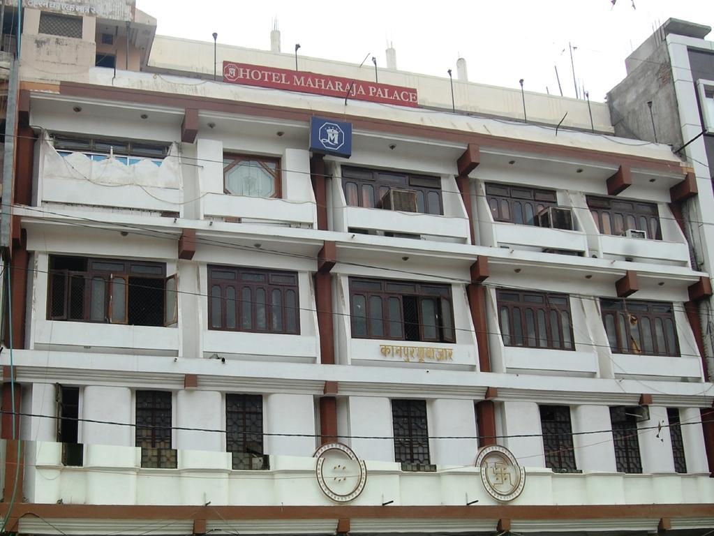 Oyo 4956 Hotel Maharaja Palace Kanpur Exterior photo